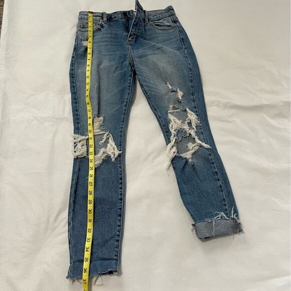 Cello Distressed Raw Hem Jeans Size 5 - Picture 8 of 11